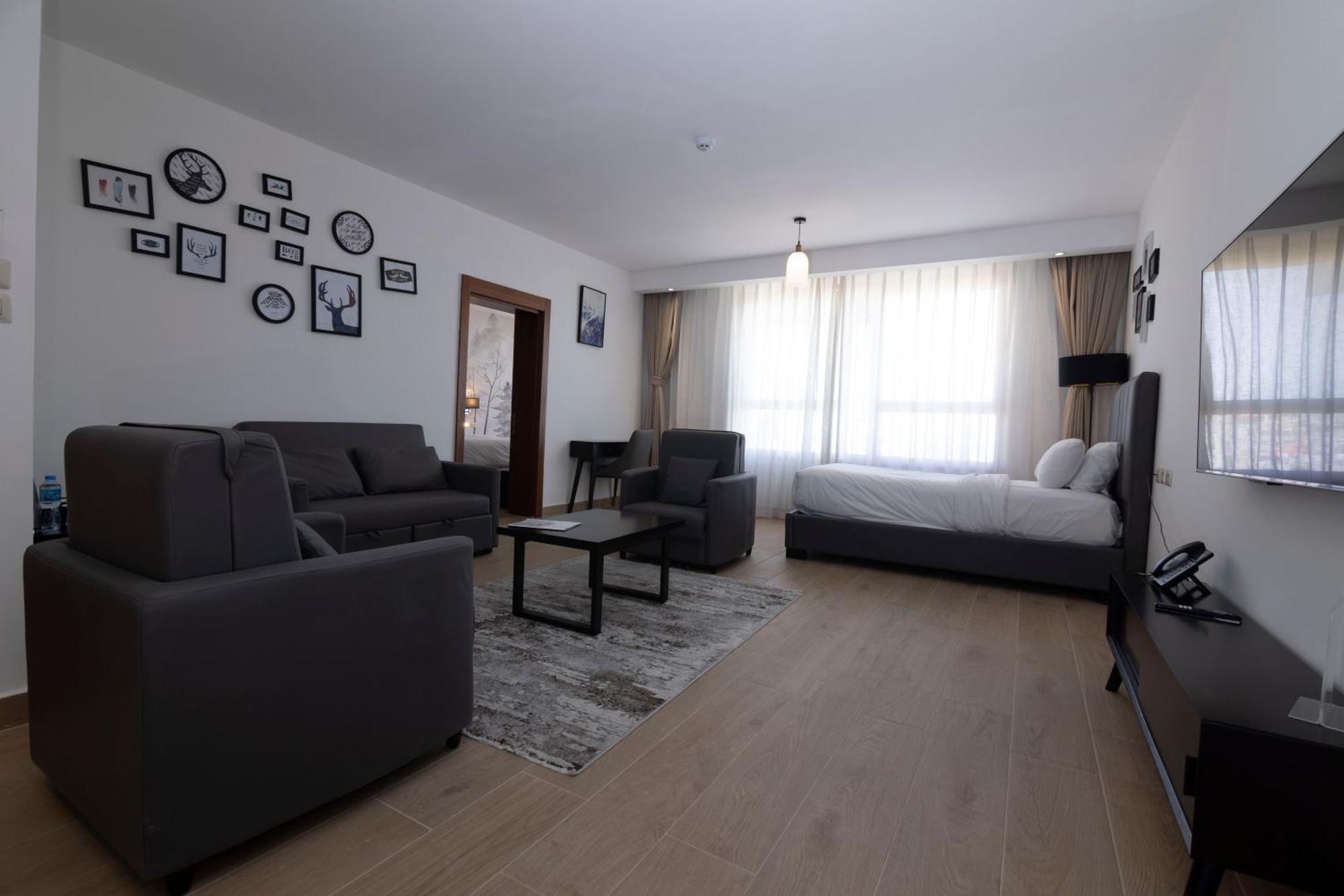 Ocean Grand Hotel - Ramallah Ngoại thất bức ảnh